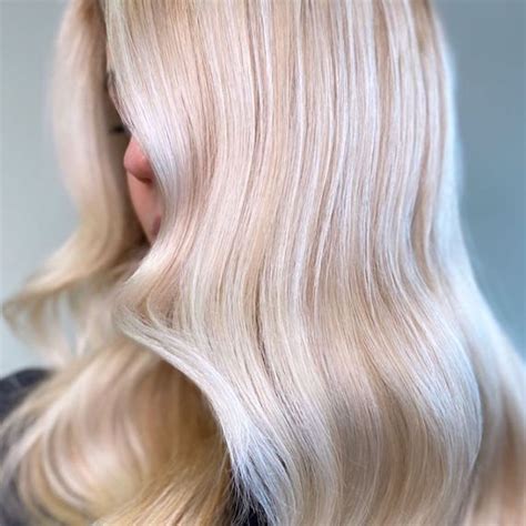 How To Create Platinum Blonde Highlights Wella Professionals