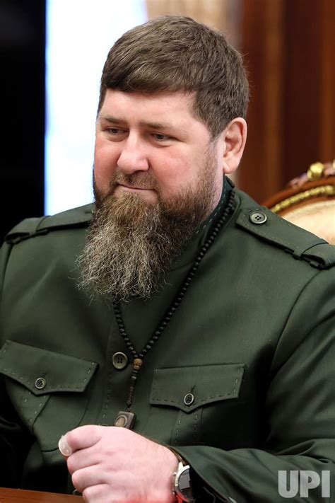 Photo Russian President Vladimir Putin Meets With Chechnya S Regional