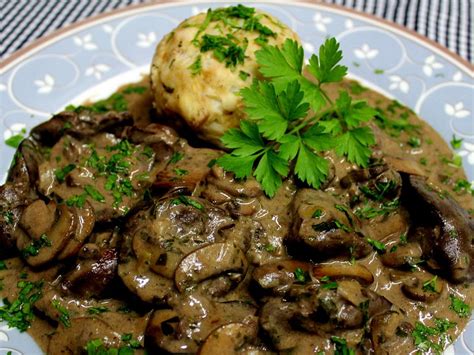 Hähnchenleber mit Champignons in Weinsauce von Ingrid_R| Chefkoch