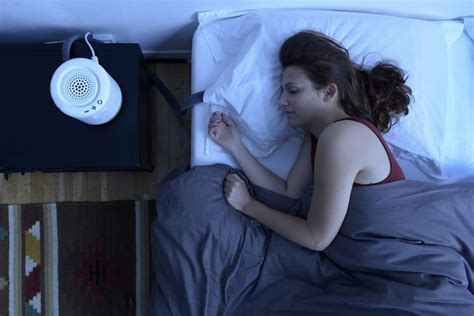 Moona Smart Pillow Device - SleepGadgets.io