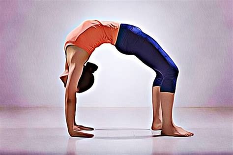 Method And Benefits Of Performing Urdhva Dhanurasana Chakrasana