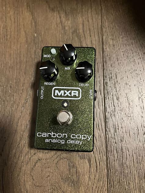 MXR M169 Carbon Copy Analog Delay Green Reverb