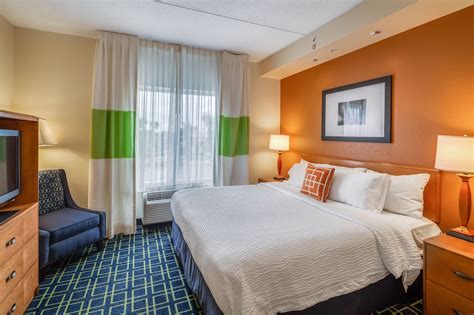 Fairfield Inn And Suites By Marriott Jacksonville Beach In Jacksonville