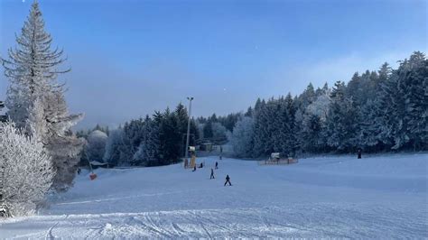 Rh N Skilifte An Wasserkuppe Und Zuckerfeld Laufen Wieder