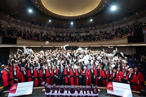 Cérémonie de remise de diplômes de Master de la Graduate School Droit