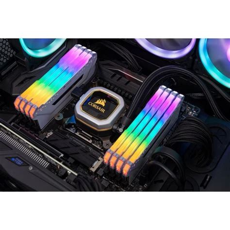 Corsair Vengeance RGB PRO Series Blanc 16Go 2x 8Go DDR4 3000MHz C