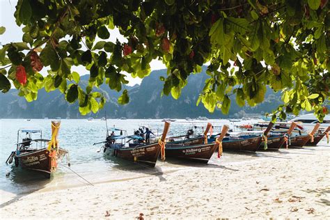 Onde Ficar Em Koh Phi Phi Melhores Hotéis E Praias Eduardo And Mônica