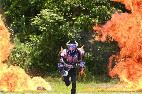 （写真）『仮面ライダーギーツ』46話「創世viii：さよなら、ミッチー」、ベロバとの戦いに決着 ドラマ ニュース ｜クランクイン！