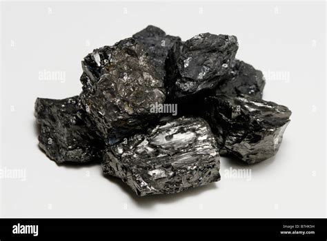 Pile of anthracite coal Stock Photo - Alamy