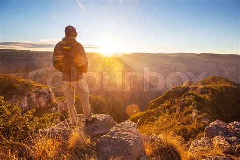 Mensch Touristischen Wanderer Stock Bild Colourbox