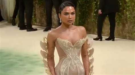 Mona Patel Makes A Splash At The Met Gala