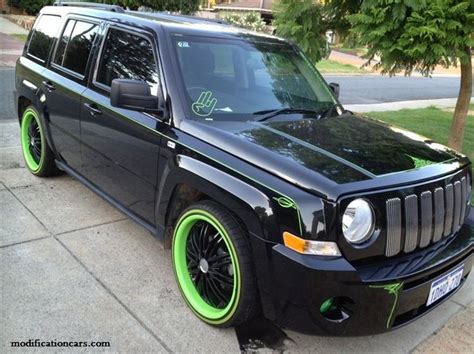 Color Jeep Patriots Modified Jeep Patriot With A Green Rim Color