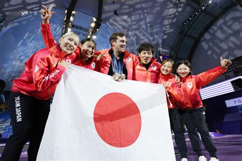 画像・写真：サーブル女子が銅 パリ五輪：時事ドットコム