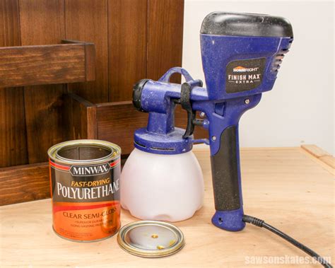 Spray Polyurethane Rather Than Brush for Professional Looking DIY Furniture