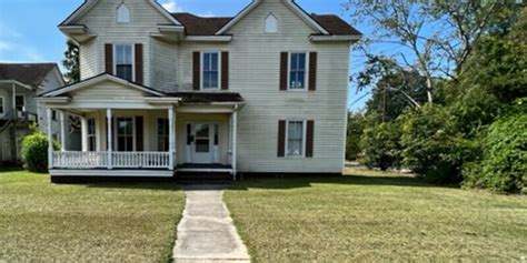 325 Church St W Ahoskie Nc 27910 House Rental In Ahoskie Nc