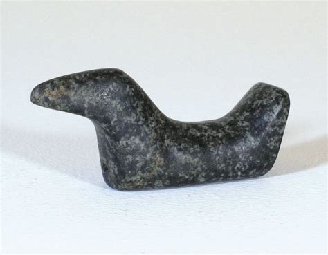 An Indiana Birdstone Stone 38 X 80 X 21 Cm North America 2500 Bc