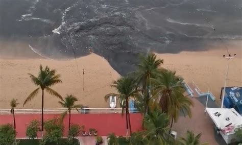 Aguas Negras En Playas De Acapulco