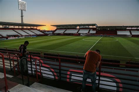 surpresa Inter escalado para enfrentar o Atlético GO