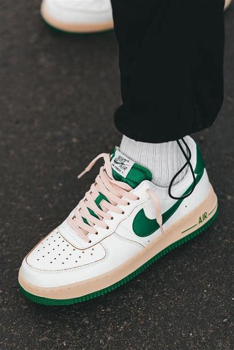 Чоловічі кросівки nike air force 1 low ціна 2440 грн у каталозі