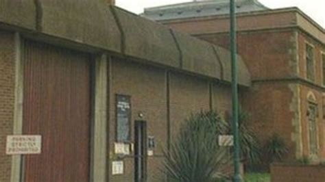 Hull Prison Remains Overcrowded Report Finds Bbc News