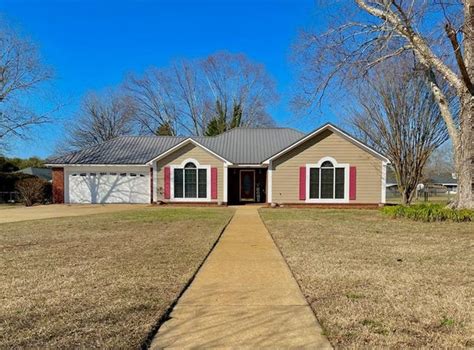 109 Victorian Court Leesburg Ga 31763 Other For Sale Au