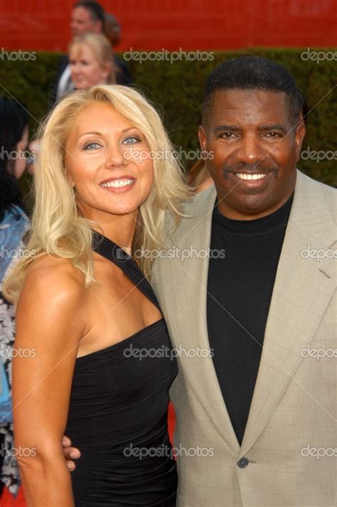 Dennis Green and wife Marie – Stock Editorial Photo © s_bukley #17788857