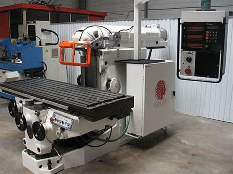 Milling Machine Make Huron Type Mu Completely Retrofitted Contact