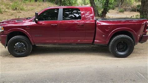 Ram 3500 Dually On 37s How To Fit 37x1250r17 On Stock Wheels Youtube