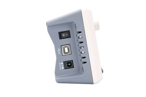UNI-T, UTG962E генератор сигналів DDS, 2 канала х 60МГц, частотомір