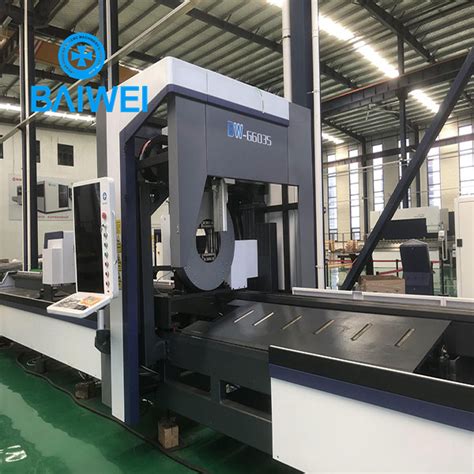 Laser Cutter Square Tube Pipe And Tube Fiber Laser Cutting Machine