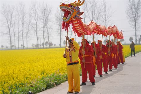 【地评线】东湖评论：文旅消费活力迸发，中国经济“热辣滚烫” 荆楚网 湖北日报网