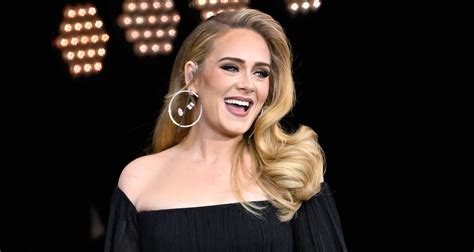 Adele Lets Her Hair Down For Night Two Performance At Hyde Park In London Trendradars