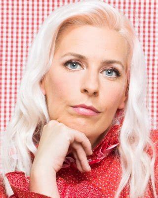 Sara Pascoe Porn Pictures XXX Photos Sex Images PICTOA