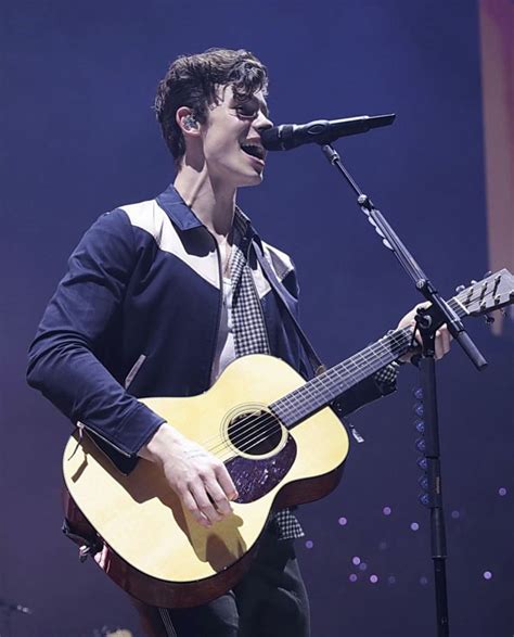 Pin By Maria Inês On Shawn Mendes Shawn Mendes Shawn Mendes