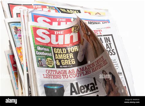 Sun Newspaper Front Page Hi Res Stock Photography And Images Alamy