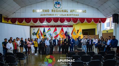 Capacitan A Gerentes Y Trabajadores Del Gore Apur Mac En Integridad