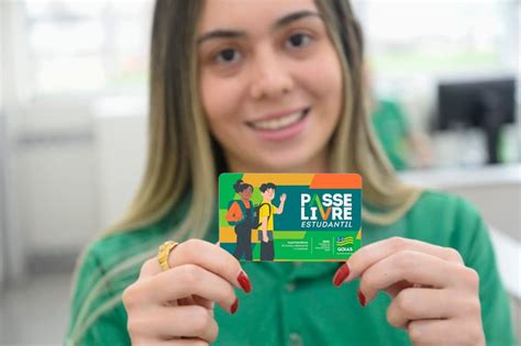 Estudantes usuários do Passe Livre Estudantil devem fazer troca do