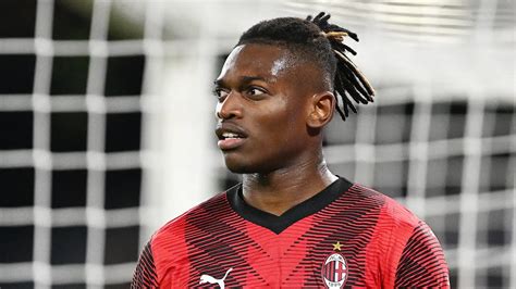 Liverpool Su Leao Proposto Uno Scambio Al Milan Foto