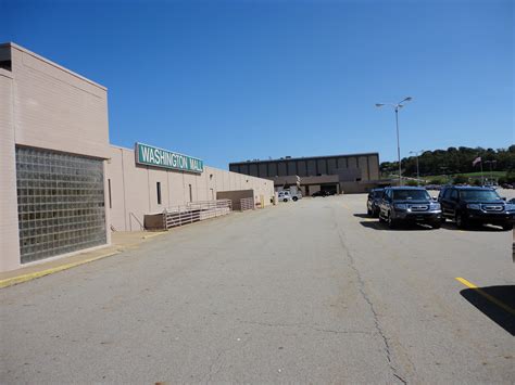 SWPA Rural Exploration: The Not-So-Abandoned Washington Mall, Washington, PA.