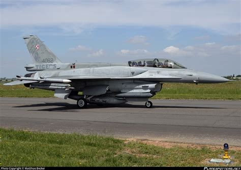 4082 Polish Air Force General Dynamics F 16d Fighting Falcon Photo By