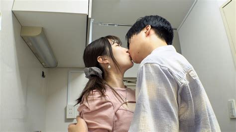 【交際10年・純愛カップル】高校時代から付き合ってきた27歳男女。プロポーズからの激アツハメ撮りsex入手。愛の生ハメ中出し アダルト動画 ソクミル