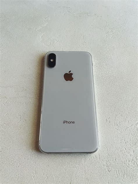 Iphone Xs Silver Gb Softbank