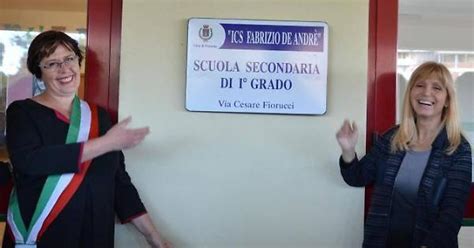 Una scuola dedicata a Fabrizio De Andrè Latina Oggi