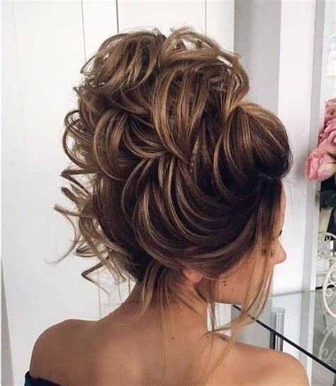 25 Captivating Weave Bun Hairstyles For 2022