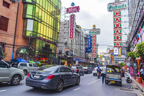 Bangkok Thailand May Heavy Traffic In China Town On Yaowarat