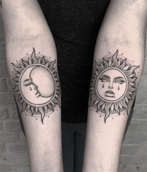 50 Meaningful And Beautiful Sun And Moon Tattoos Artofit