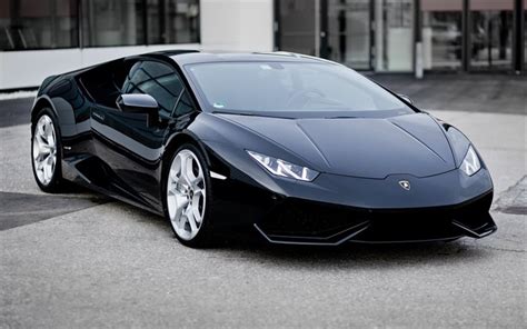 Lamborghini Huracan White Black Rims