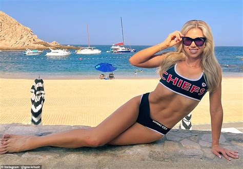 Daughter Of Billionaire Nfl Chiefs Owner Clark Hunt Flaunts Her Lavish