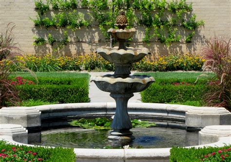 Tulsa Gentleman: Weekend Reflections - Tulsa garden Center Fountain