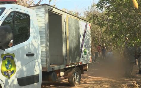 Casal é encontrado morto marcas de tiros em mata de Aparecida